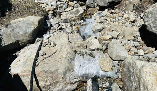 यात्रा २८ किलोमिटर भाडा पच्चीस सय