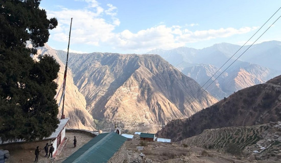 अस्पताल निर्माणको विषयमा झडप, २७ घाइते