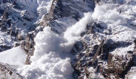 राष्ट्रपतिसमक्ष प्रधान न्यायाधीश राउतद्वारा शपथ