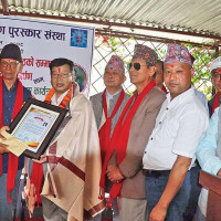 पोखरा मुग्लिन सडक कालोपत्रे