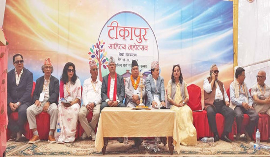 पोखरा मुग्लिन सडक कालोपत्रे