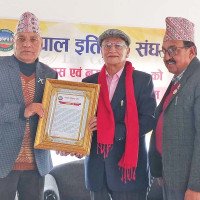 सुन तोलाको दुई लाखसम्म पुग्न सक्ने