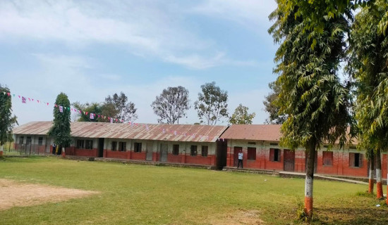 कञ्चनपुरको बैजनाथ मावि सङ्कटमा