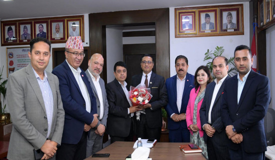 निजी क्षेत्रलाई सहज वातावरण बनाउने अर्थमन्त्रीको प्रतिबद्धता