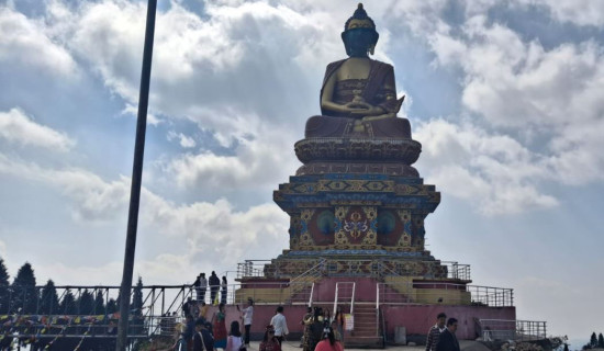 ६५ फिट अग्लो बुद्धको प्रतिमासहितको पार्क सञ्चालनमा
