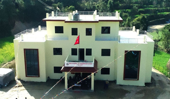 सामुदायिक विद्यालयको पाठ्यपुस्तक ताप्लेजुङ पुग्यो