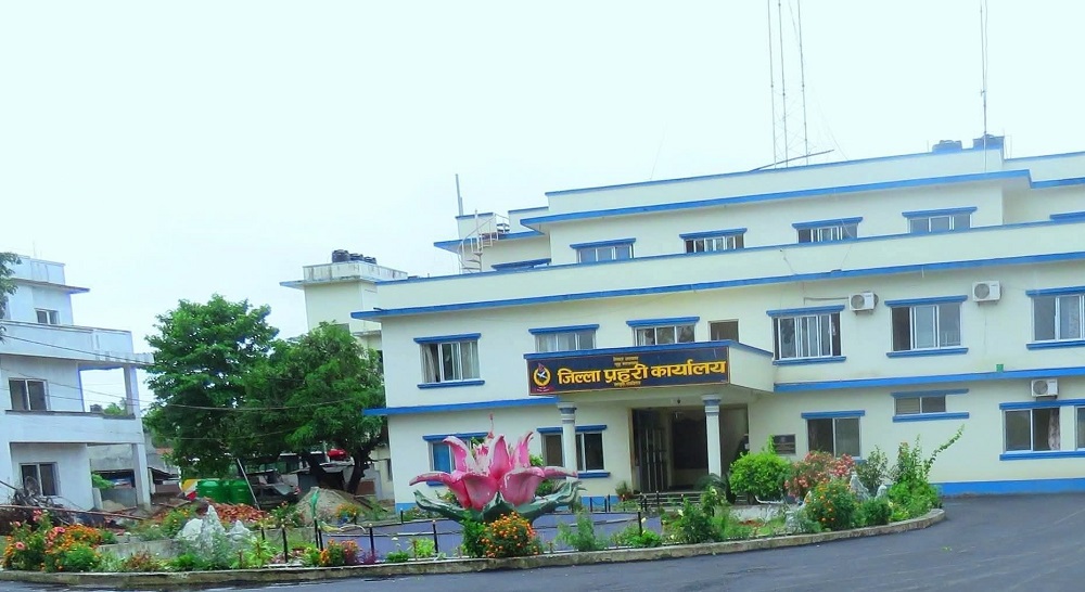 सवारी ज्यान मुद्दामा फरार प्रतिवादी चालक पक्राउ