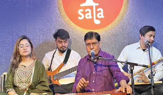 पलेँटीमा गुञ्जायमान खरेल