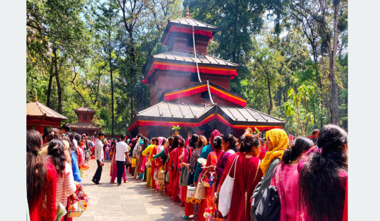 बागलुङ कालिकामा चैतेदसैँमा ३७ लाख भेटी सङ्कलन