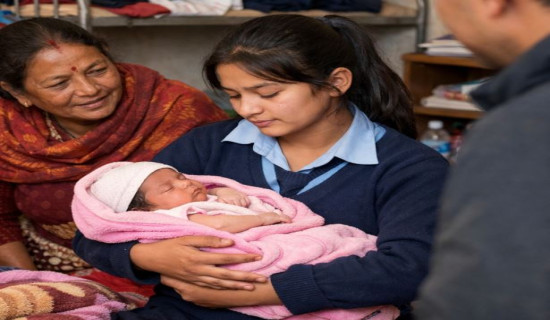 पर्यटकले भरिभराउ मन्थली विमानस्थल