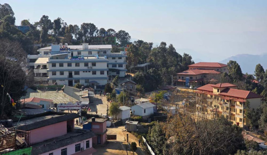 डडेलधुरा अस्पतालमा विशेषज्ञ सेवा