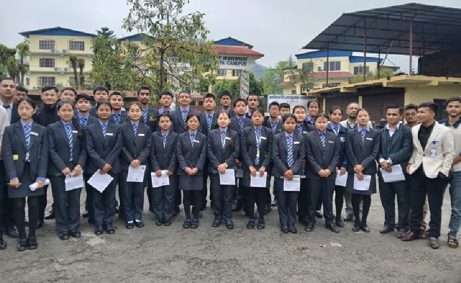 तनहुँमा छ हजार बढी विद्यार्थी एसइई परीक्षाको मैदानमा