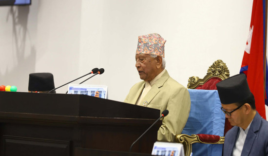 तस्विरमा बालाजु बाइसधारा मेला