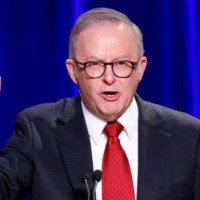 पूर्वप्रधानमन्त्री ओली र नेता लेखक पक्राउको विरोधमा संसद्‍मा एमालेको आपत्ति