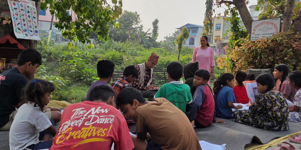 खुला आकाशमुनिको ‘ट्युसन’ कक्षा !