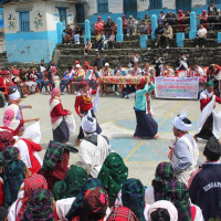 बिपी शीर्ष नीति उच्च (कविता)