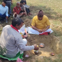 वनभोजमा मारुनी र कौरा जगेर्नाको जमर्को