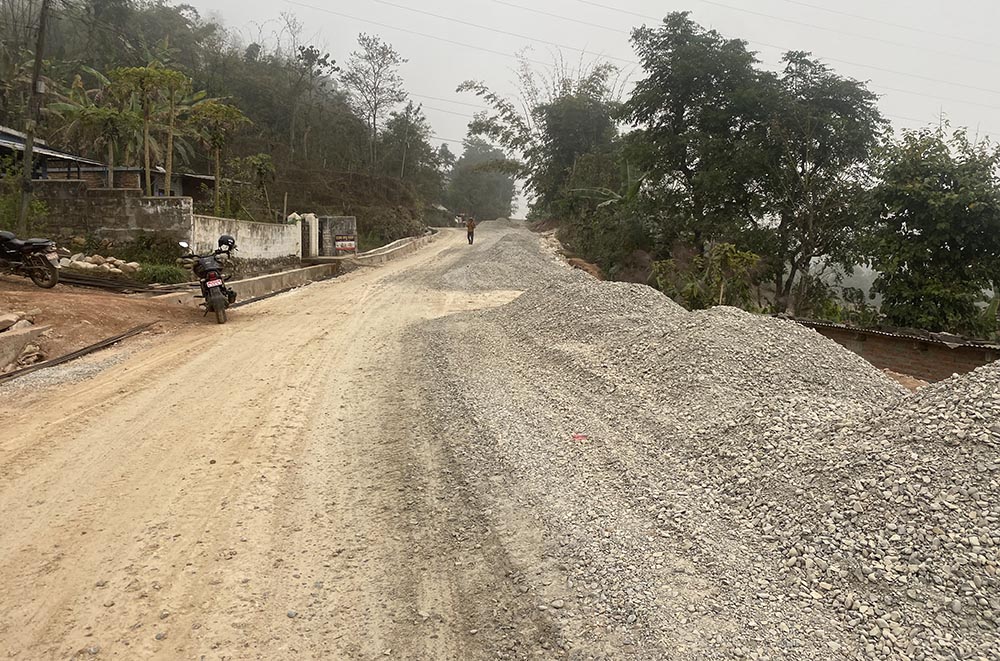 डुम्रे-बेँसीसहर सडक भोलिदेखि दैनिक आठ घण्टा बन्द हुने