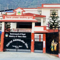 शैक्षिक सत्र अगावै बाजुरामा पाठ्यपुस्तक