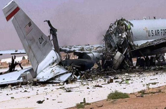 इरान-अमेरिका युद्धः दुई अमेरिकी विमान नष्ट, चालक बेपत्ता