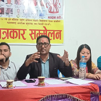 निकुञ्ज क्षेत्रबाट विद्यालय जाने बाटो : जोखिममा विद्यार्थी