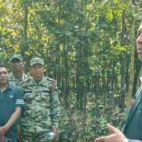 सुदूरपश्चिममा मुख्यमन्त्री नियुक्तिविरुद्ध सर्वोच्चमा रिट