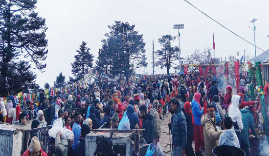 अवैध उत्खनन र ओसारपसारमा संलग्न २५ ट्याक्टर नियन्त्रणमा