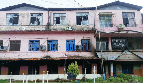 फेरिँदै कर्मचारीको व्यवहार, सेवाग्राहीले सहज महसुस गर्न थाले