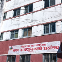 एसइई : छोरा र बाबुसहित तीन जना पक्राउ