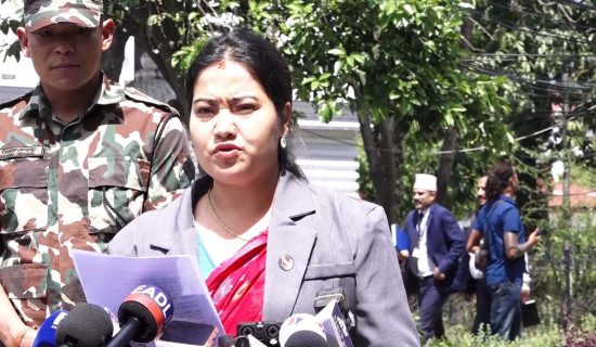 नागरिकता विधेयकमा प्रतिपक्षी दलले राजनीति गरेको वर्षमान पुनको आरोप