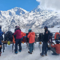 ओली र लेखकले गल्ती स्वीकार गर्नुपर्छ : सांसद पुन