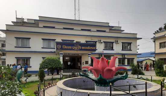 चट्याङ लागेर खड्काको मृत्यु