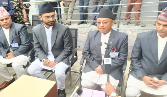 चैतको वर्षाले बैतडीमा विद्यार्थी र किसानलाई सास्ती