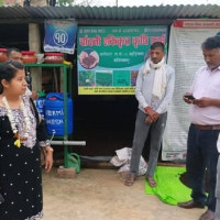 वनमा लागेको डढेलो बस्तीमा पस्दा दुई घर जले