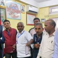 हेफरबाट प्राप्त गाईको बाच्छी किसानलाई उपहार