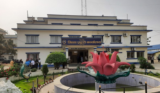 ओली र पोखरेलबिच प्रतिस्पर्धा हुँदै