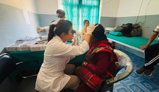 बिरुवामा ३९ जनामा आँखाको मोतीयाबिन्दु