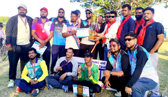 टी–१२ क्रिकेट प्रतियोगिताको उपाधि नेपालगन्ज ८ लाई