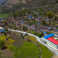 कोहलपुरमा पनि अवैध संरचना भत्काइँदै