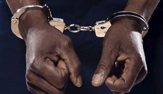 अस्पतालबाट फरार थुनुवा भारततर्फ भाग्दै गर्दा पक्राउ