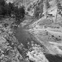 साहित्यकार काइँला र रातोस सम्मानित