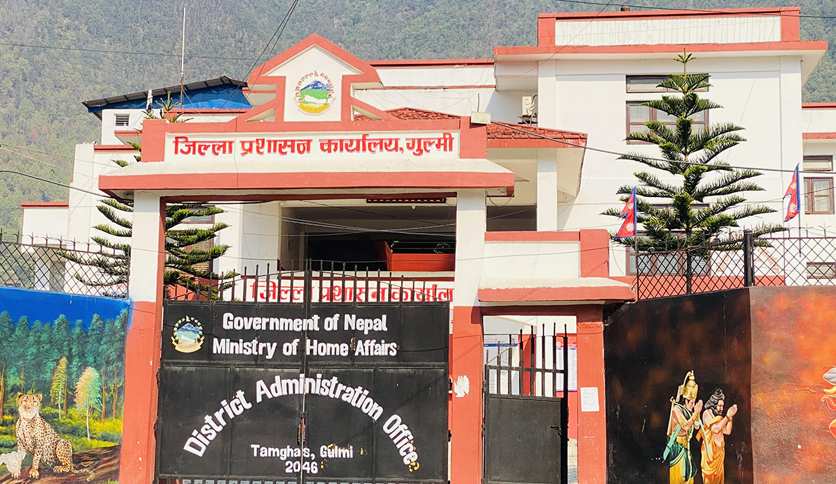 एक हप्तामा १६३ जनाले लिए नयाँ नागरिकता