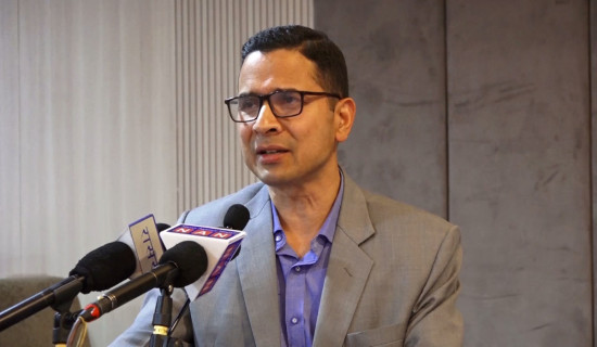 नीति निर्माण र कार्यान्वयनका बीचमा देखिएको खाडल घटाउन आवश्यकः स्वास्थ्य सचिव देवकोटा