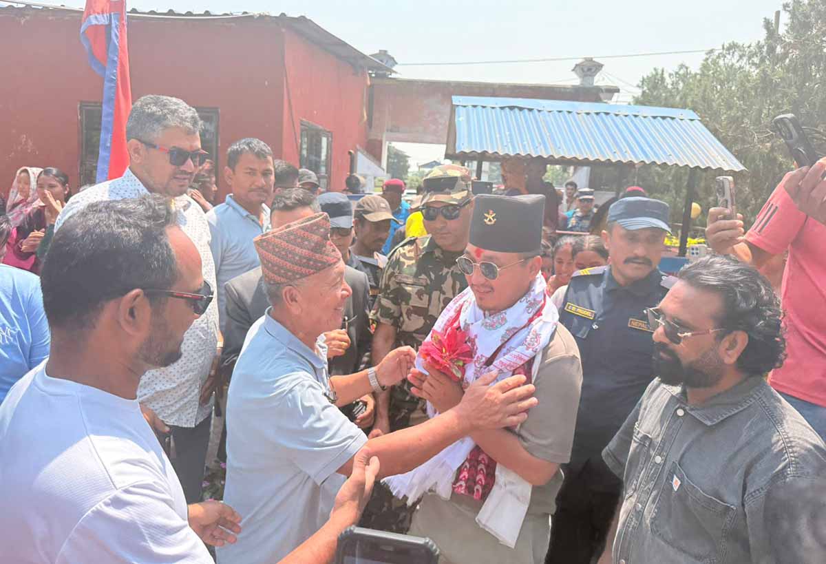 देश कस्तो बन्ने भन्ने कुरा शिक्षामा भर पर्छ : गृहमन्त्री गुरुङ