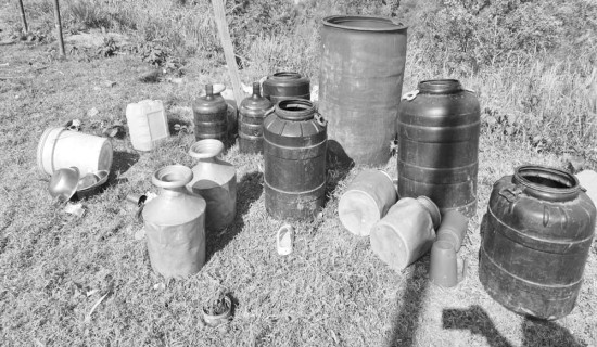 दूषित पानी पिउन बाध्य