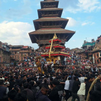 पढ्दै कमाउँदै अभियानमा विद्यार्थी