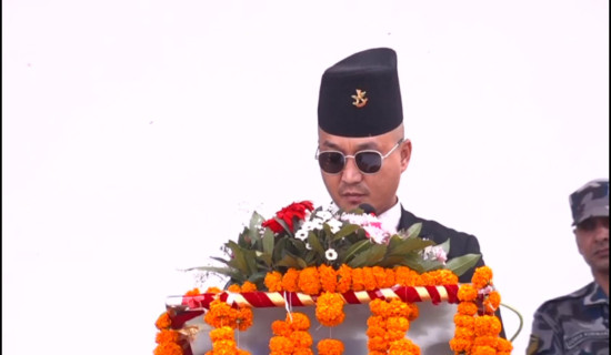 घण्टाघर घडीमा स्वचालित दम