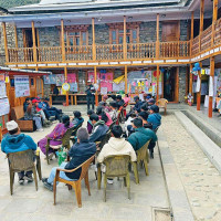 कला प्रदर्शनीमा महाबौद्ध पहिलो