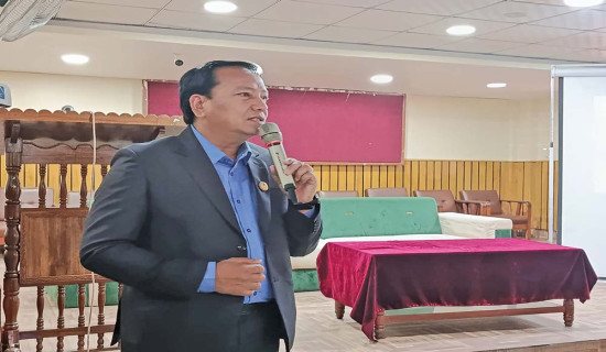 ‘स्वास्थ्यमा नागरिकको पहुँच बढ्दै’