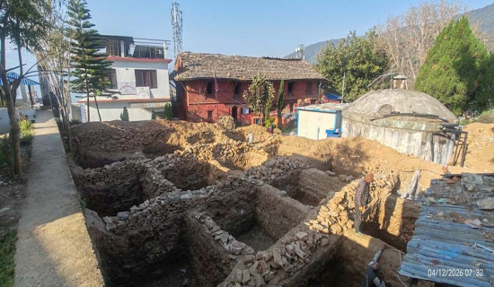 धमाधम सरकारी कार्यालयको पुनर्निर्माण